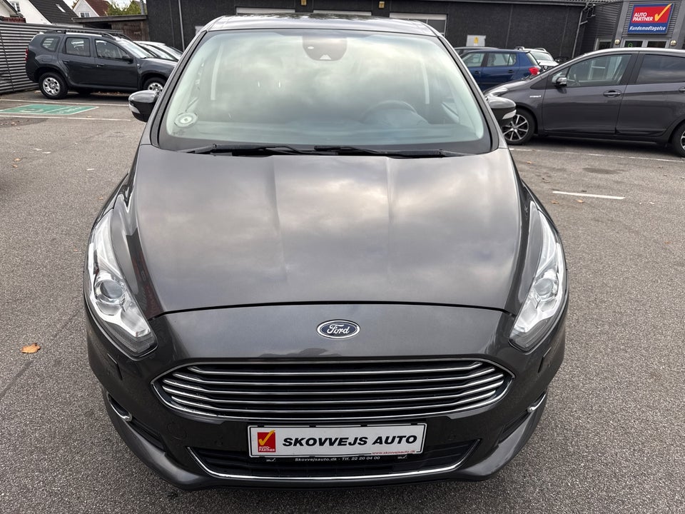 Ford S-MAX 2,0 EcoBlue Titanium aut. 5d
