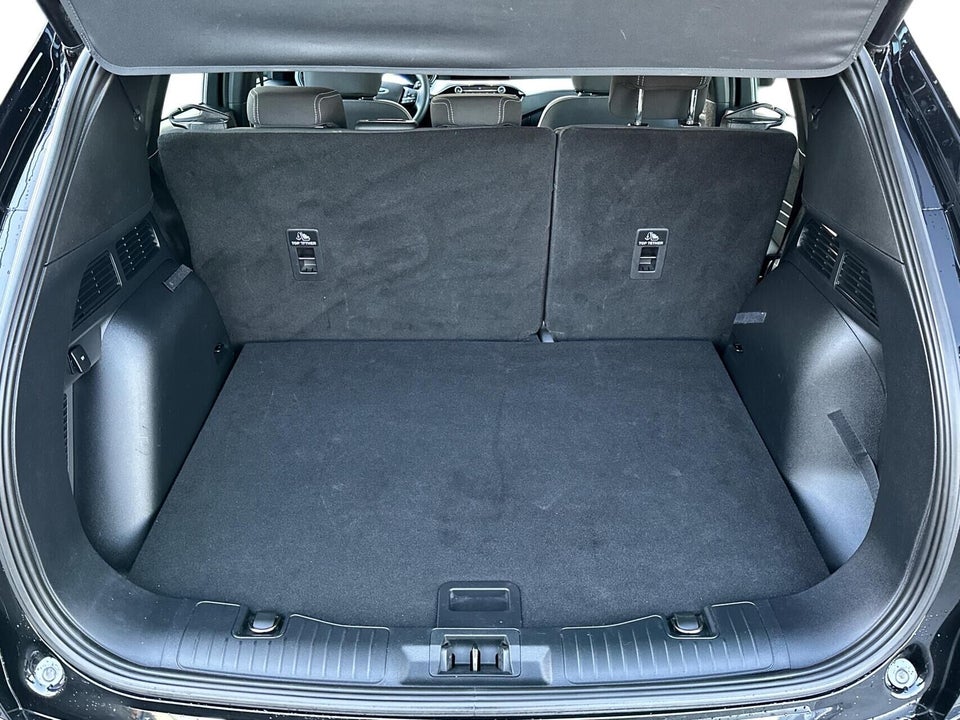 Ford Kuga 2,5 PHEV Titanium CVT 5d