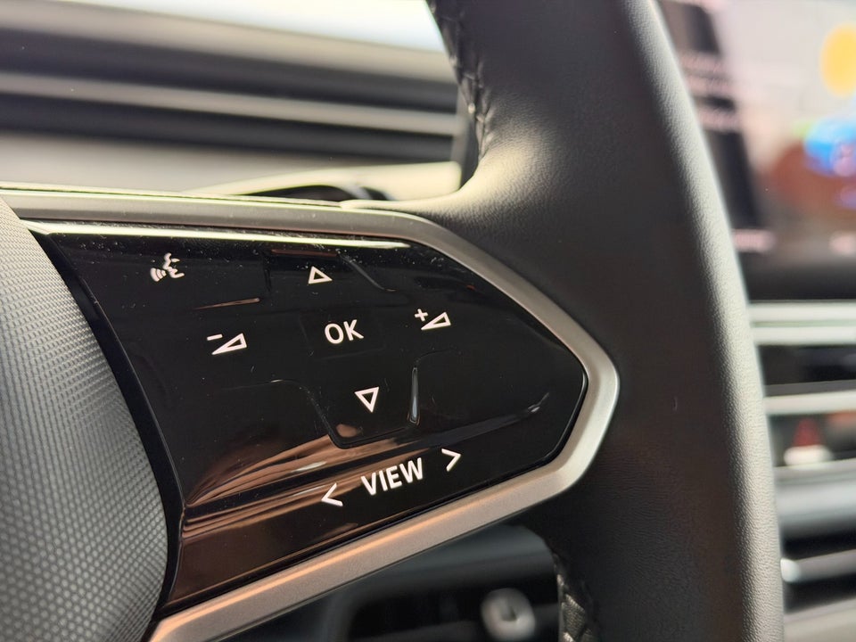 VW ID.Buzz 77 Pro SWB 5d