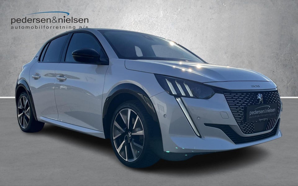 Peugeot e-208 50 GT Line 5d
