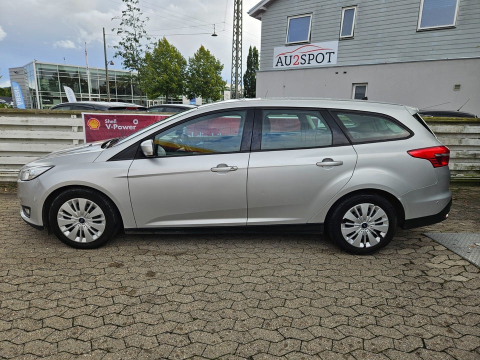 Ford Focus 1,5 TDCi 120 Business aut. 5d