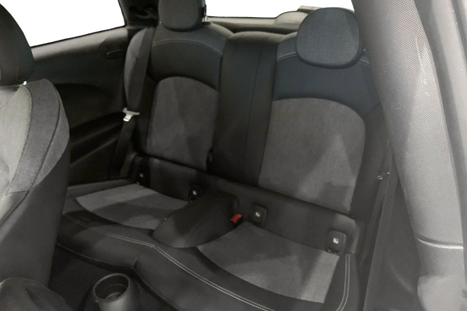 MINI Cooper SE Classic Trim 3d