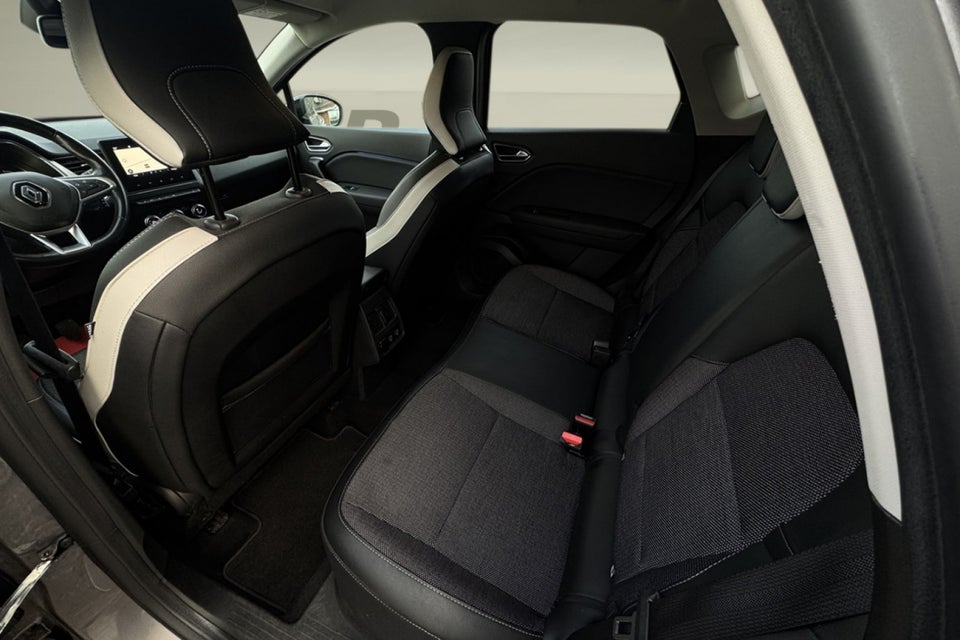 Renault Captur 1,0 TCe 100 Intens 5d