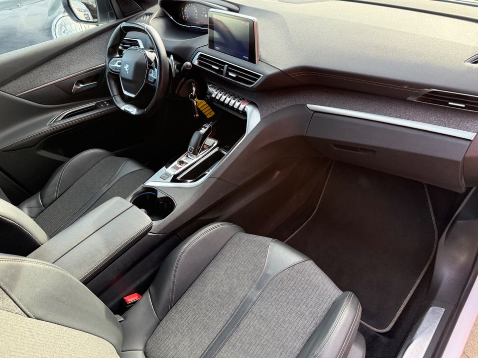 Peugeot 5008 1,5 BlueHDi 130 GT Line EAT8 7prs 5d