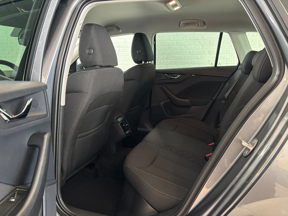 Skoda Kamiq 1,0 TSi 110 Tour de France DSG 5d