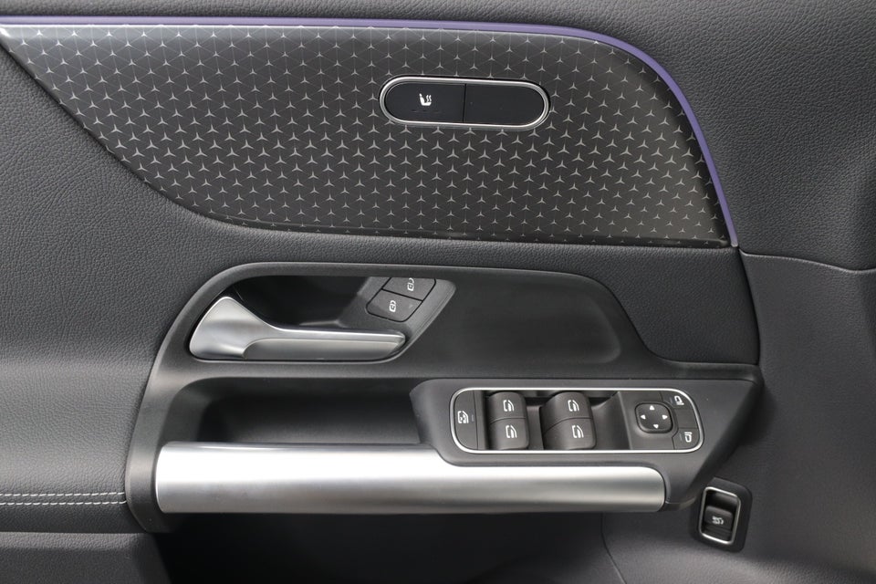 Mercedes EQA250 Progressive 5d