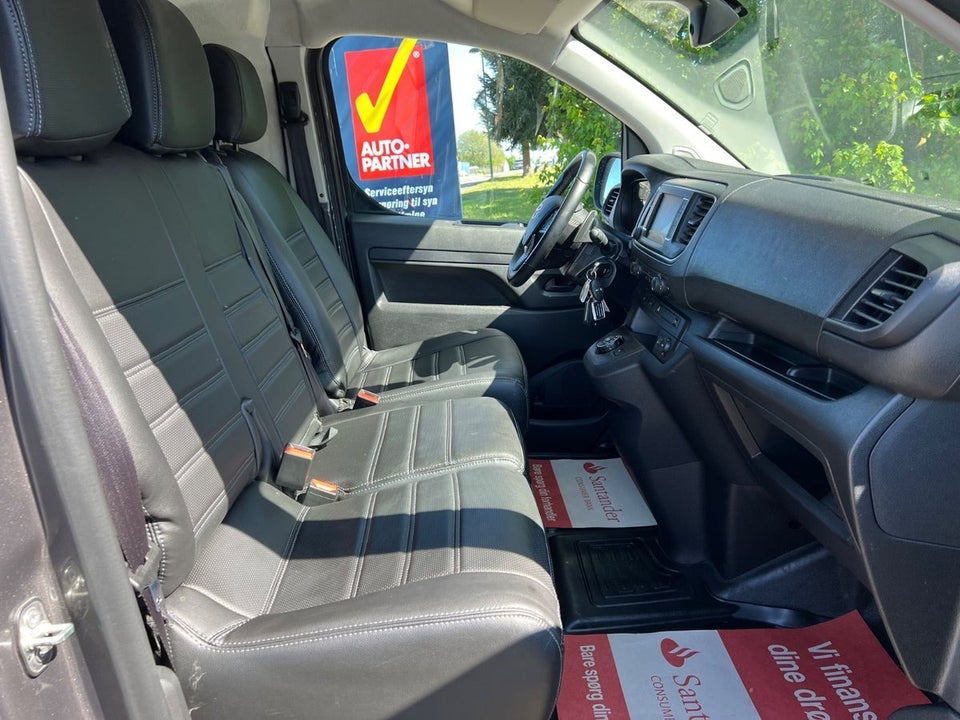 Toyota ProAce 2,0 D 144 Long Comfort Master aut. 4d