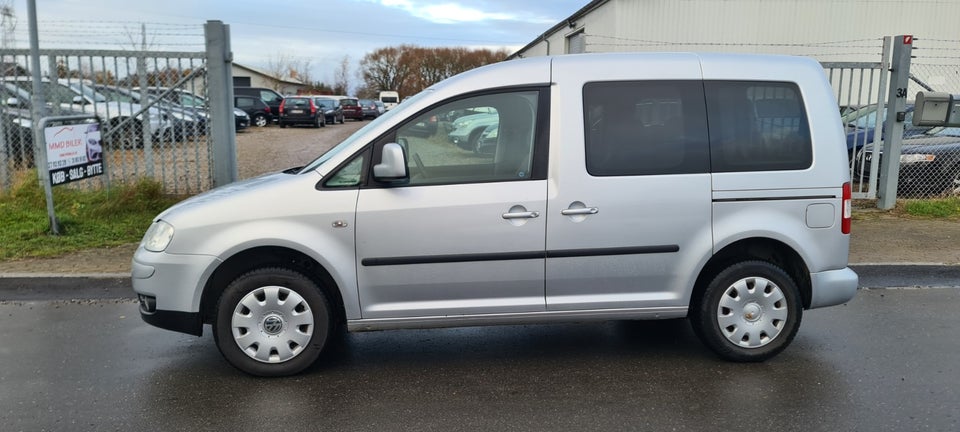 VW Caddy 1,9 TDi 75 Life 4d