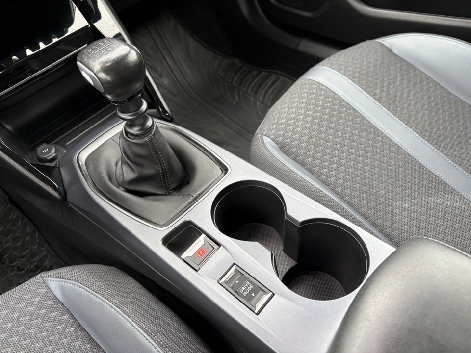 Peugeot 2008 1,5 BlueHDi 100 Allure Pack 5d