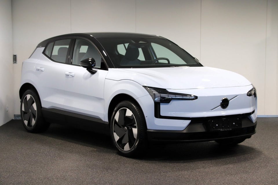 Volvo EX30 Extended Range Ultra 5d