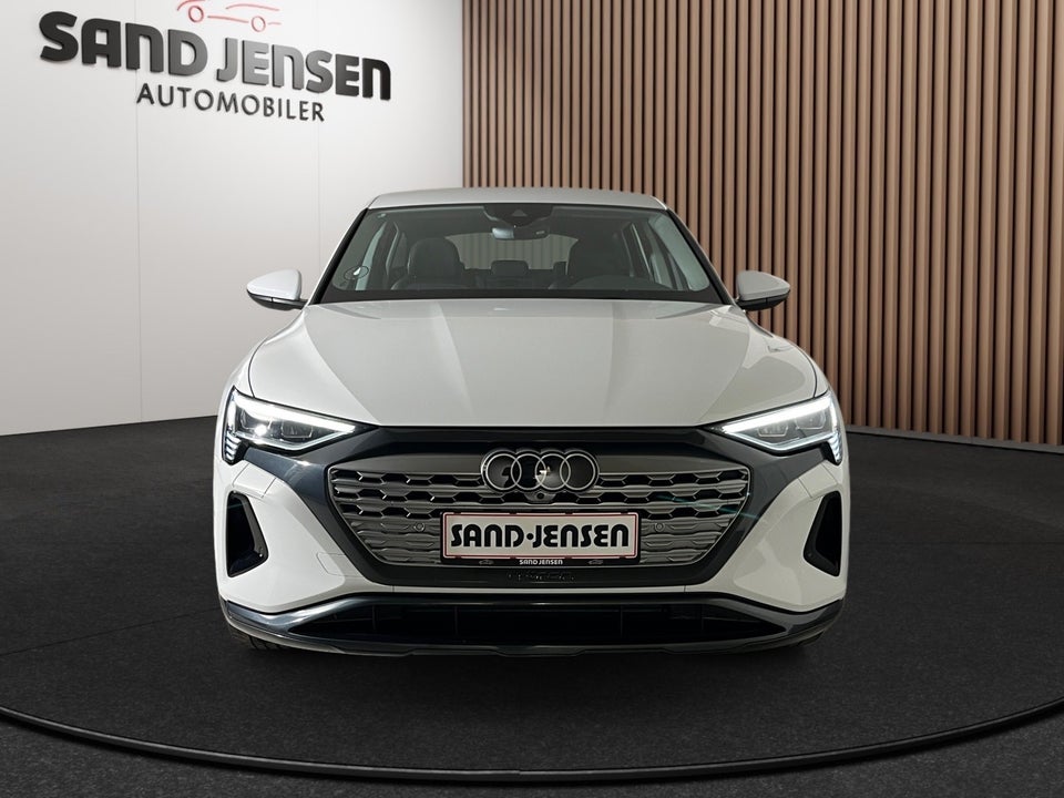 Audi Q8 e-tron 50 Advanced quattro 5d