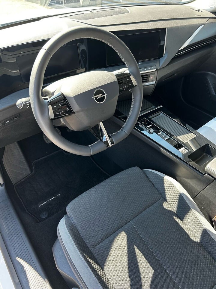 Opel Astra-e 54 Edition 5d
