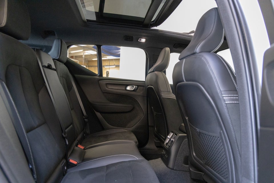 Volvo XC40 1,5 T5 ReCharge R-Design aut. 5d