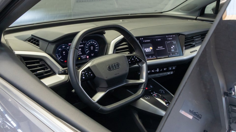 Audi Q4 e-tron 40 Advanced 5d