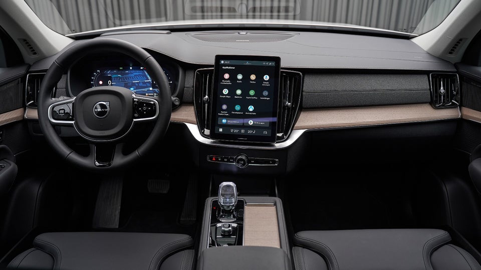 Volvo XC90 2,0 T8 ReCharge Ultra Dark aut. AWD 7prs 5d