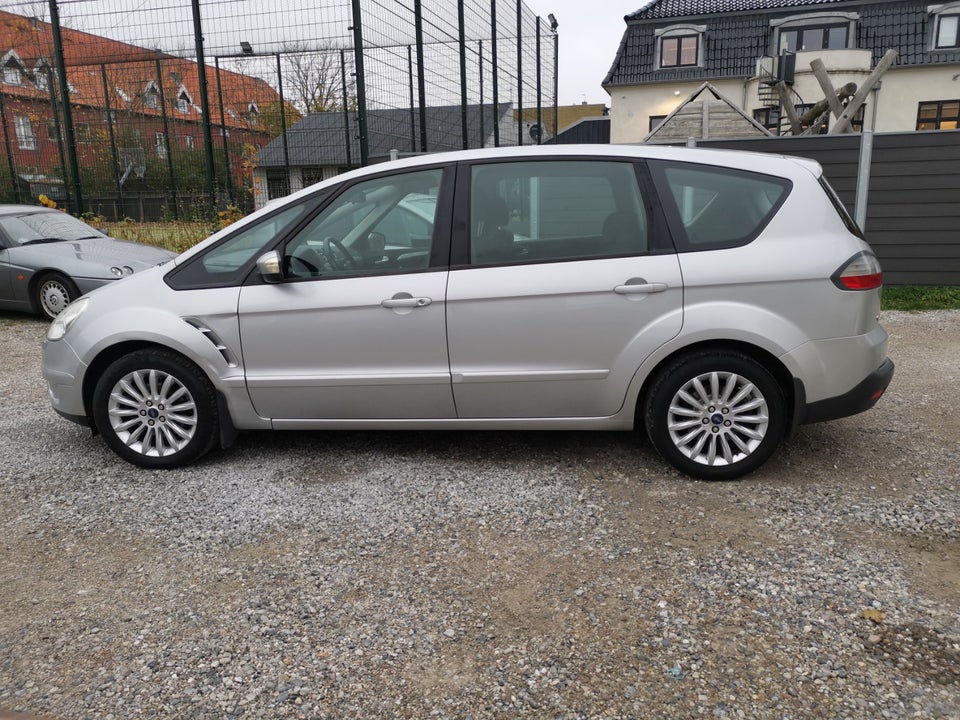 Ford S-MAX 2,0 Trend 7prs 5d