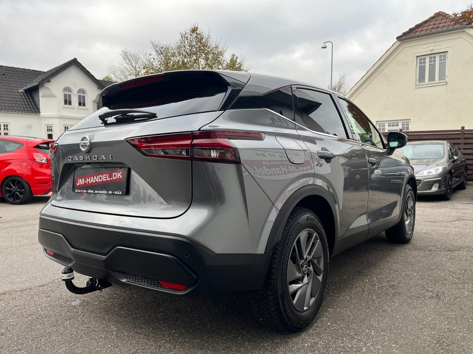 Nissan Qashqai 1,3 mHEV Acenta Van 5d