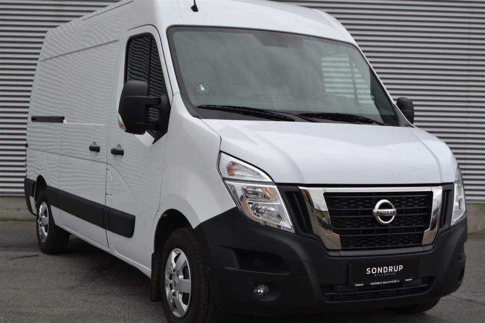 Nissan Interstar 2,3 dCi 150 L2H2 Tekna Van