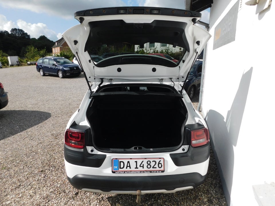 Citroën C4 Cactus 1,2 PureTech 82 Feel 5d