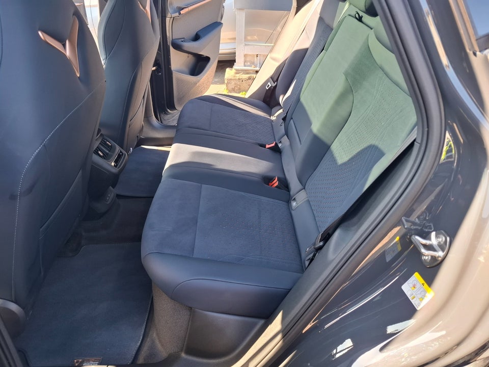 Cupra Tavascan 77 VZ Adrenaline 5d