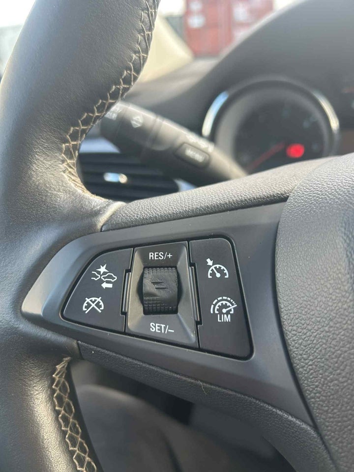 Opel Astra 1,6 CDTi 136 Innovation Sports Tourer 5d