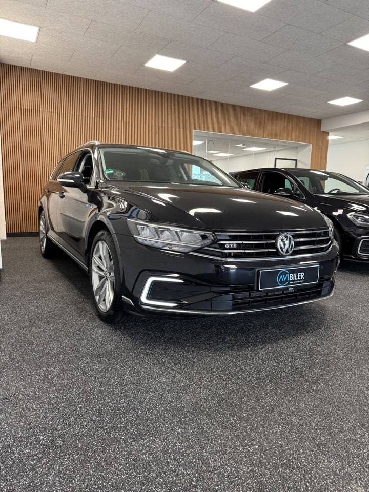 VW Passat 1,4 GTE High Variant DSG 5d