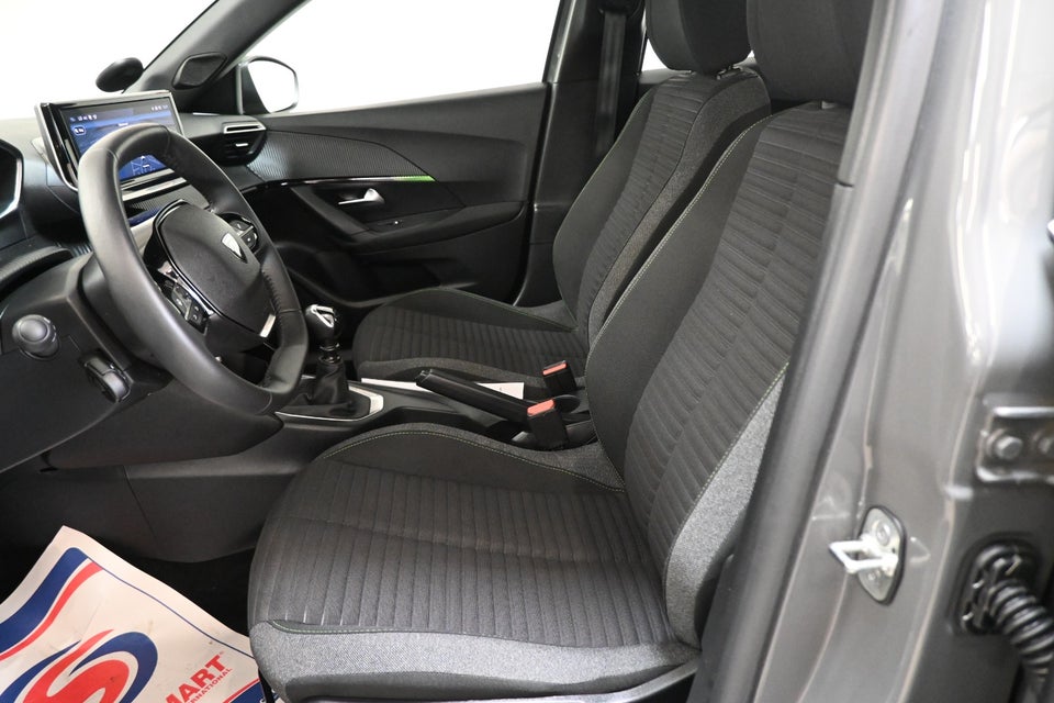 Peugeot 2008 1,2 PureTech 100 Active 5d