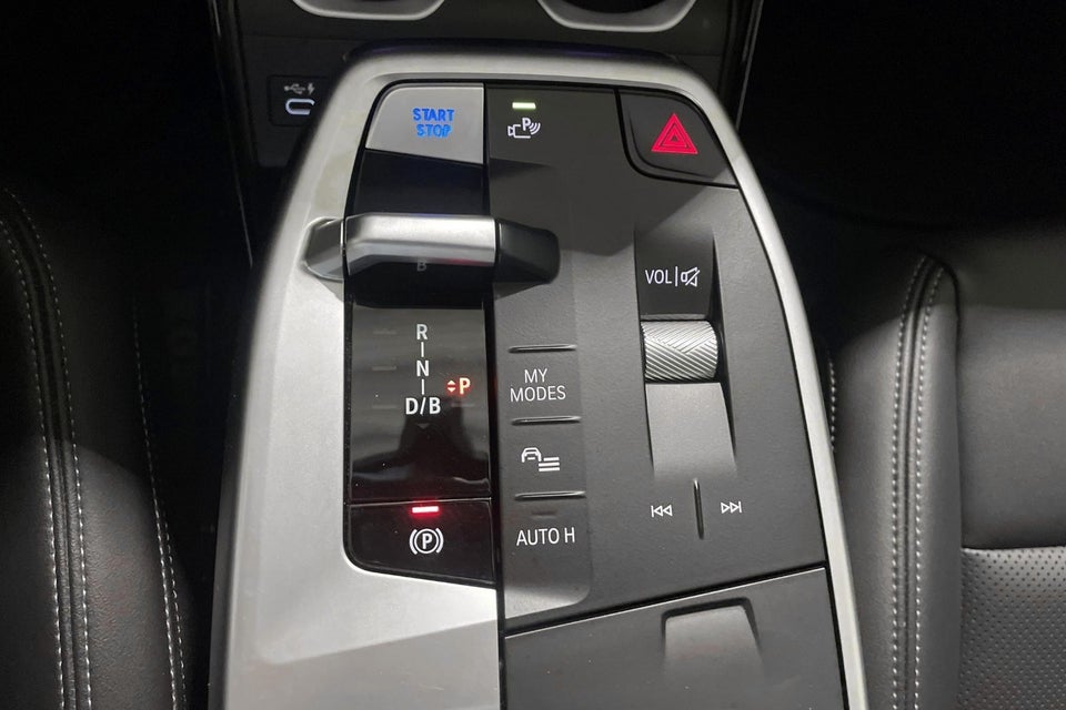 BMW iX1 xDrive30 X-Line 5d
