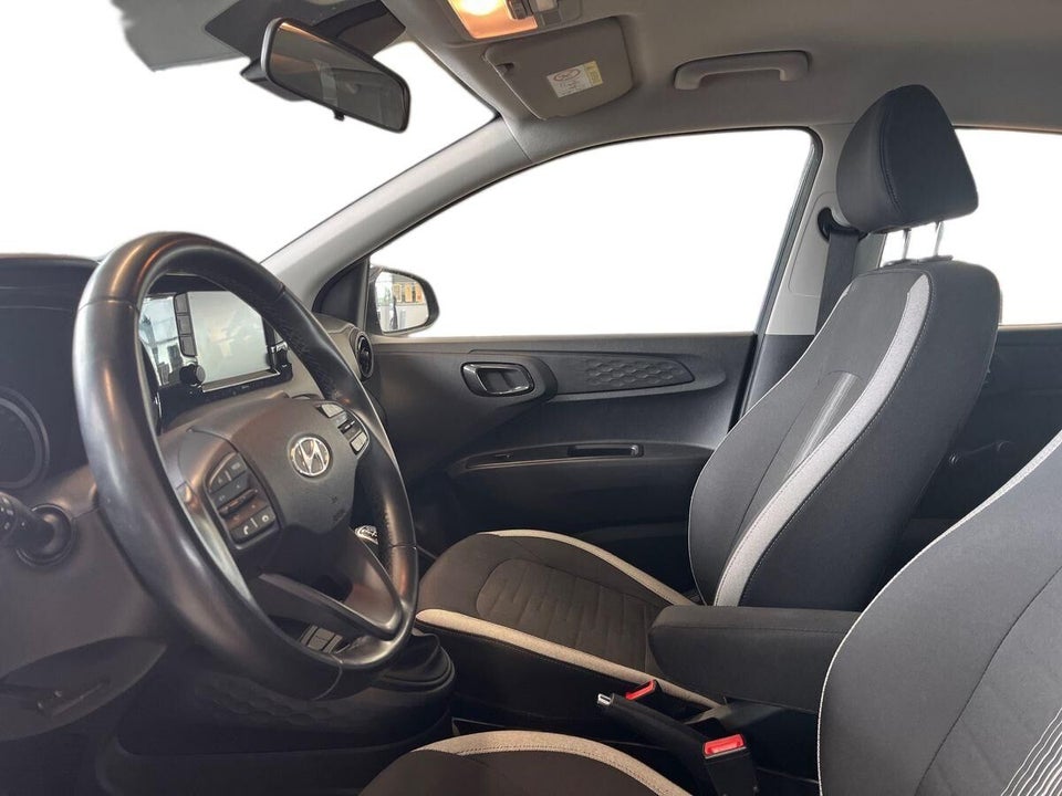 Hyundai i10 1,0 MPi Essential 5d