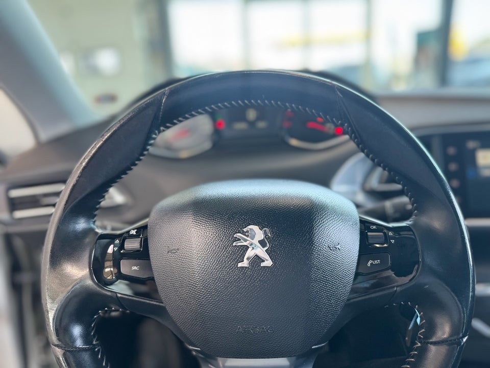 Peugeot 308 1,6 BlueHDi 120 Style SW 5d