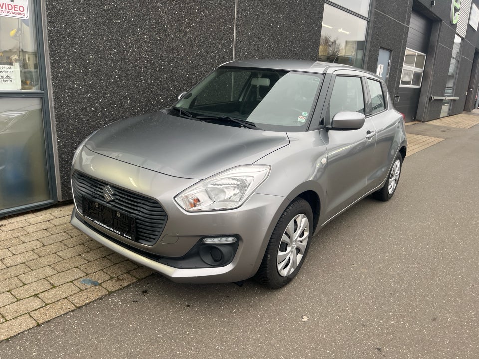 Suzuki Swift 1,2 Dualjet Club 5d
