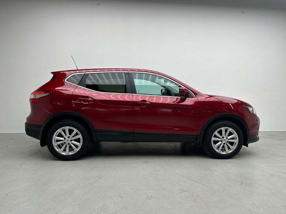 Nissan Qashqai 1,2 Dig-T 115 Tekna 5d