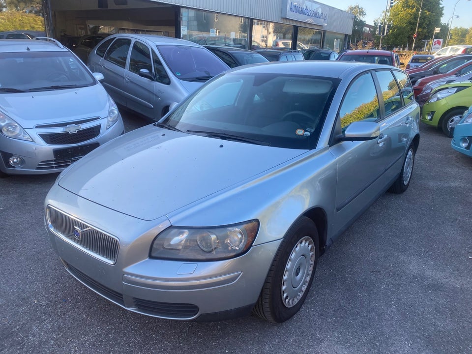 Volvo V50 1,6 Kinetic 5d
