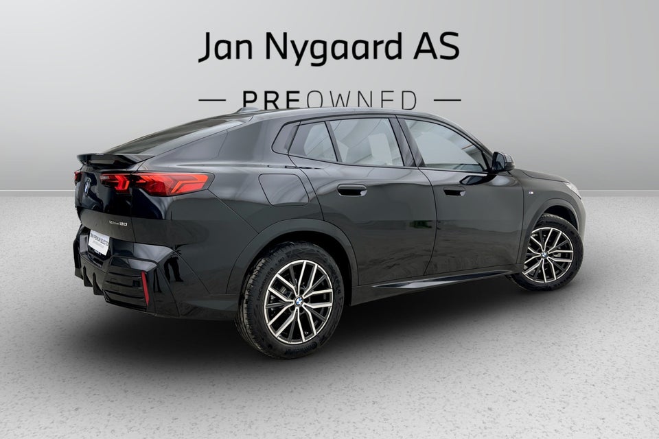 BMW iX2 eDrive20 M-Sport 5d