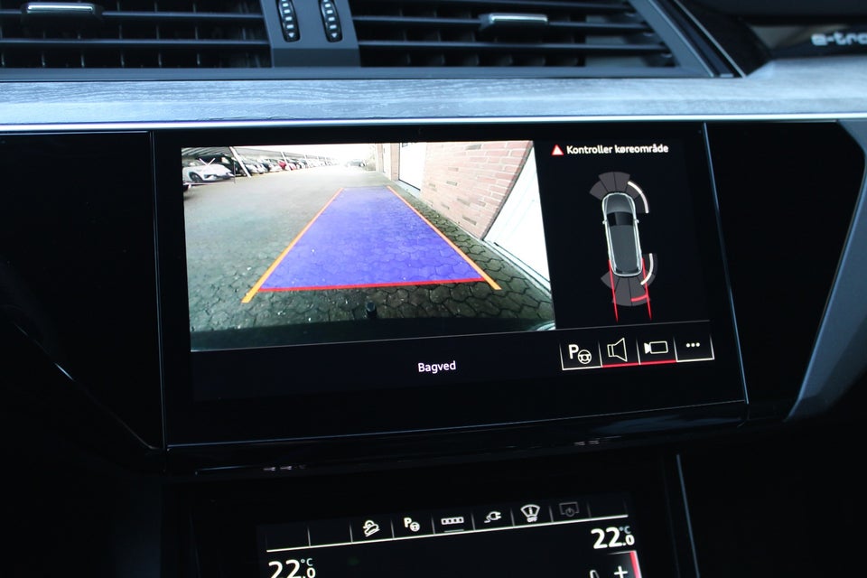 Audi e-tron 55 S-line quattro 5d