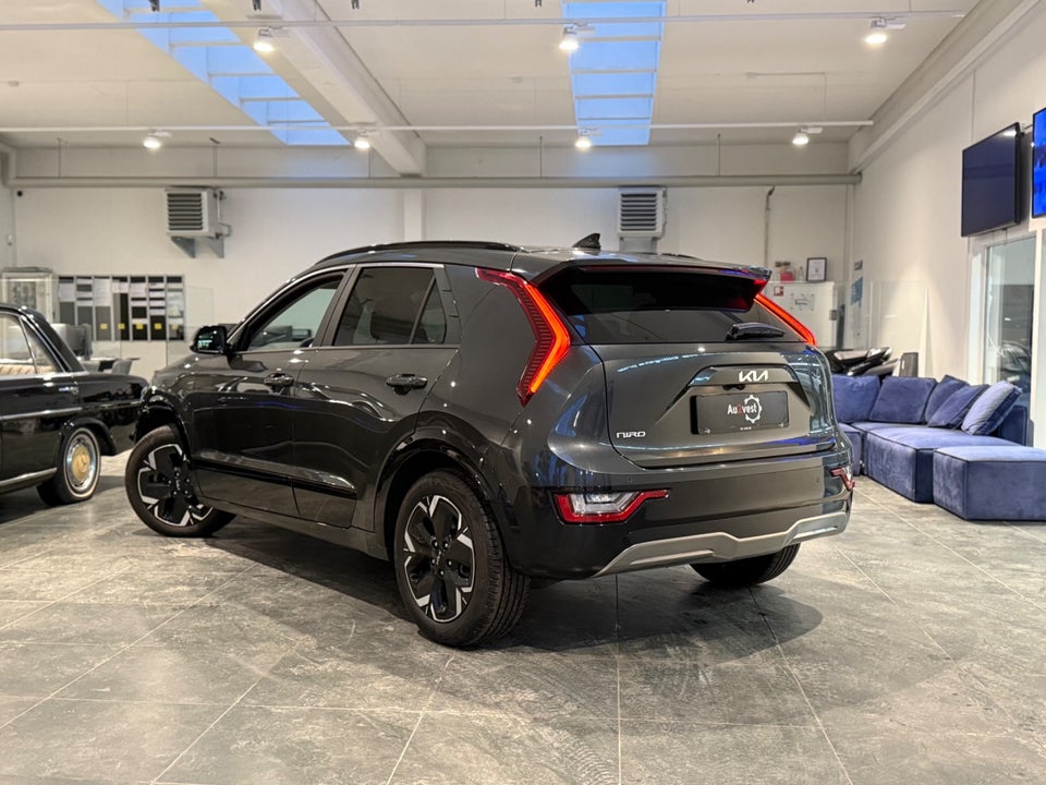 Kia Niro 64 EV Upgrade 5d