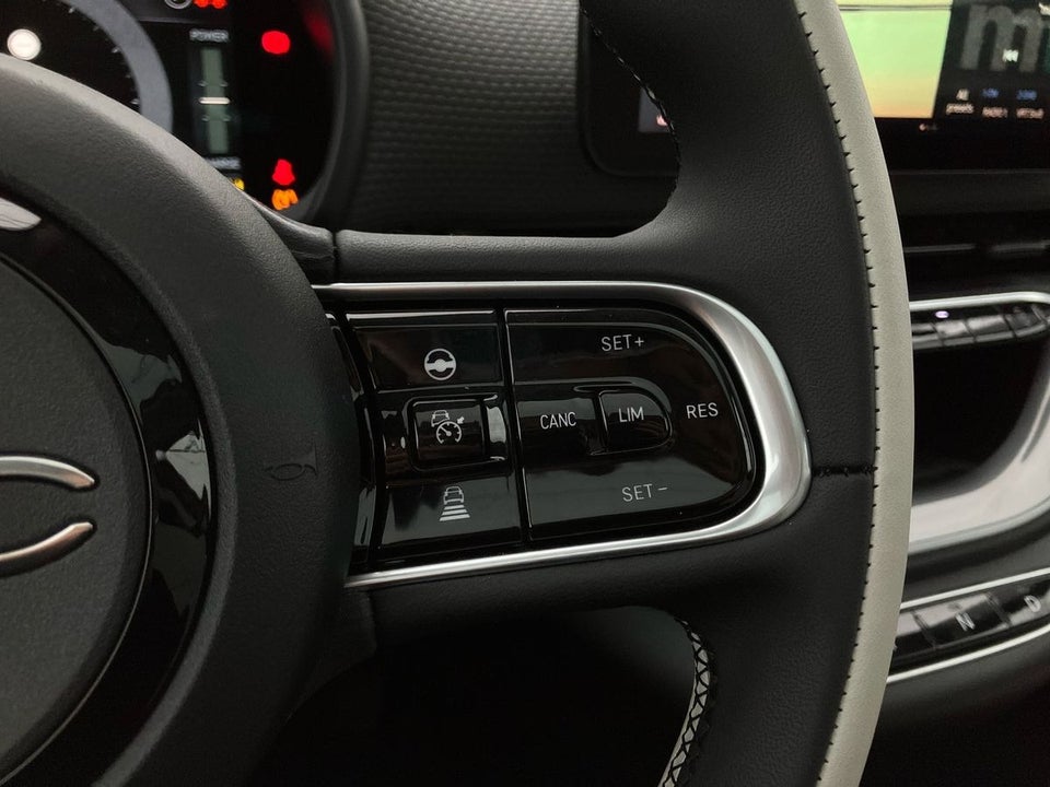 Fiat 500e 42 la Prima 3+1 4d