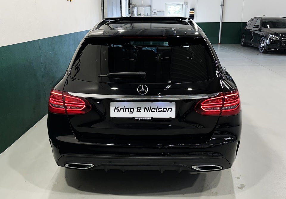 Mercedes C220 d 2,0 AMG Line Night Edition stc. aut. 5d