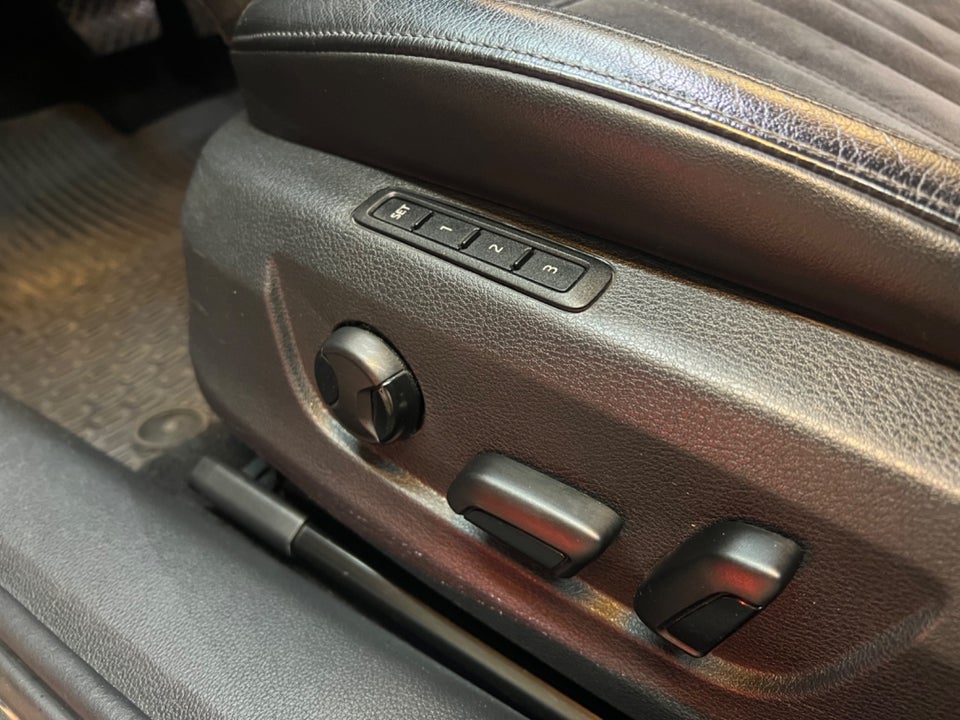 Skoda Superb 2,0 TDi 190 Style Combi DSG 5d