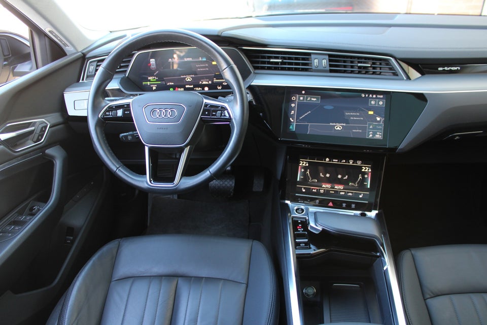 Audi e-tron 55 Advanced quattro 5d
