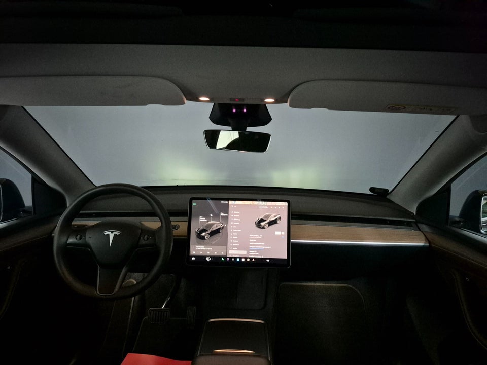 Tesla Model Y Long Range RWD 5d