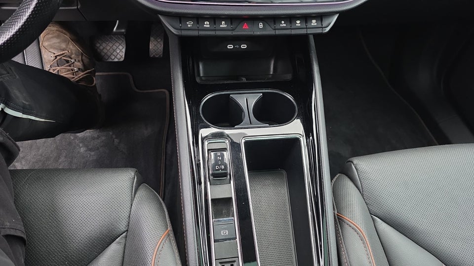 Skoda Enyaq 80 iV Suite 5d