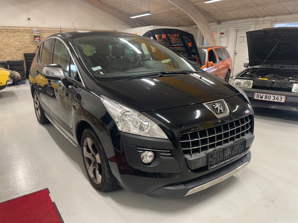 Peugeot 3008 1,6 HDi 114 Style 5d