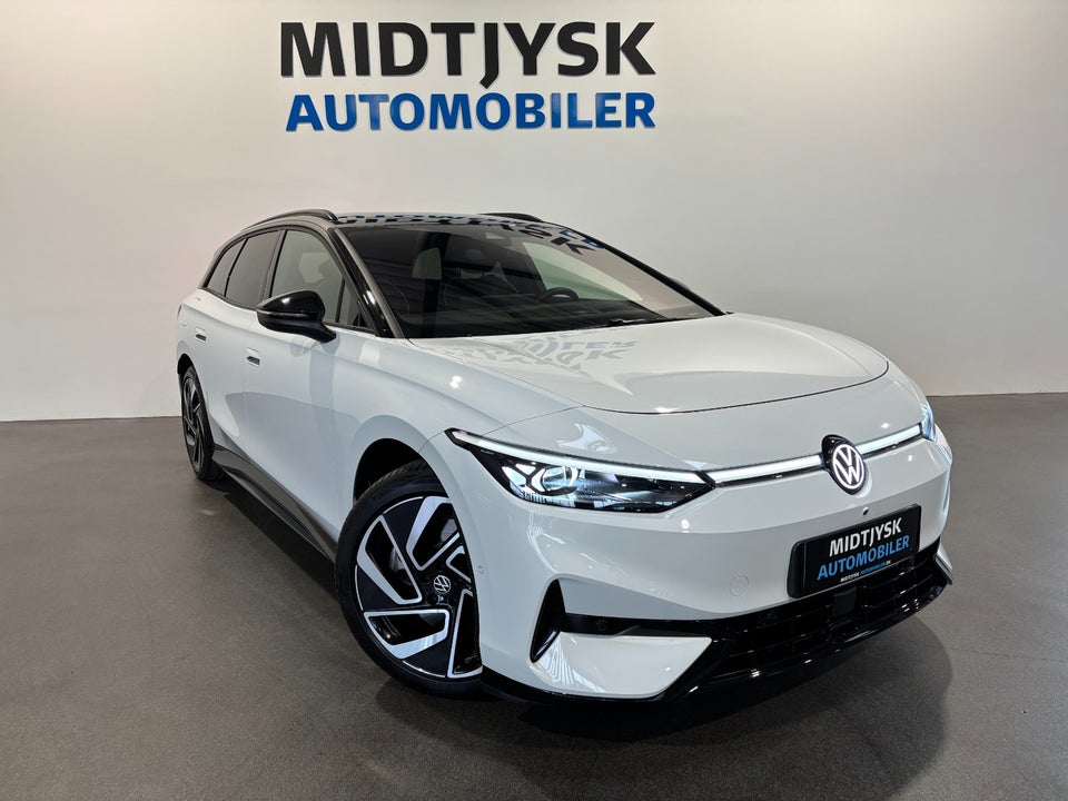 VW ID.7 77 Style Tourer 5d