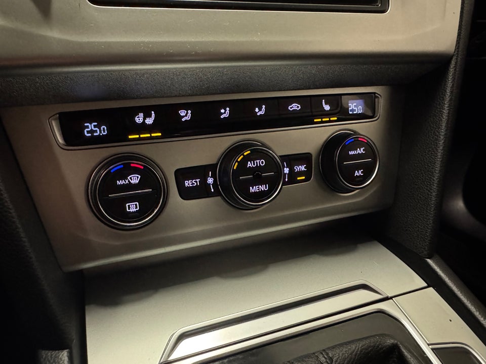 VW Passat 1,6 TDi 120 Comfortline Variant DSG 5d