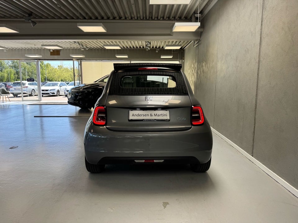 Fiat 500e 42 la Prima by Bocelli Cabrio 2d