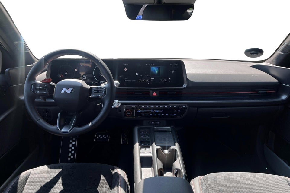 Hyundai Ioniq 6 84 N Line+ 4d