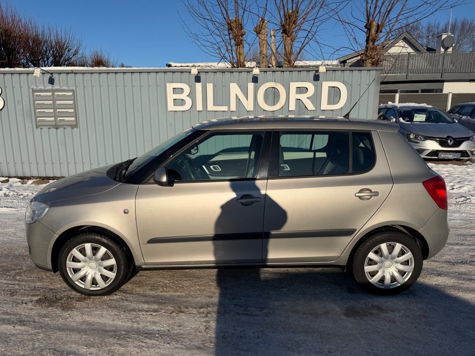 Skoda Fabia 1,4 16V Ambiente 5d