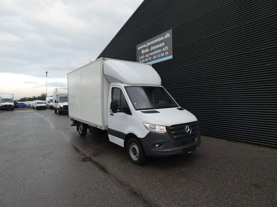 Mercedes Sprinter 317 2,0 CDi A3 Chassis aut. RWD 2d