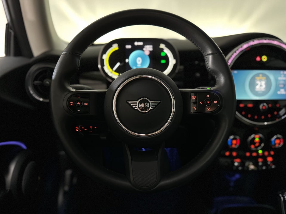 MINI Cooper SE Camden Edition 3d